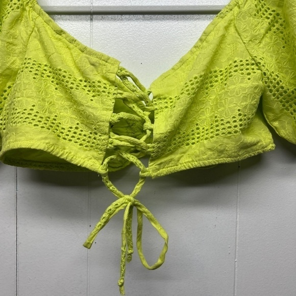 Wild Fable Lime Green Eyelet Lace Up Coquette Cropped Top Medium Puff Sleeves - Picture 9 of 11